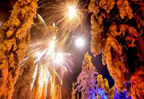 Нова година в ГЪРЦИЯ - ПАРАЛИЯ КАТЕРИНИ - хотел Yakinthos 3* - 4 нощувки! Специално предложение!