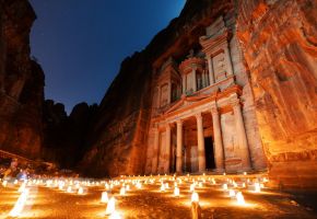 Нова година в пустинята Вади Рум - 5 нощувки - 1 в Петра, 2 в пустинята Вади Рум и 2 в столицата Аман! Обиколна програма с полети от София на Aegean Airlines!