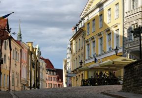 Екскурзия в ШВЕЦИЯ, ФИНЛАНДИЯ и ЕСТОНИЯ – Стокхолм, Хелзинки и Талин, с включени 2 нощувки на круизен кораб! Със самолет и обслужване на български език!