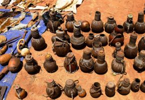 Екскурзия в Етиопия - среща с племената от долината Омо и тяхната  автентична  култура и бит.