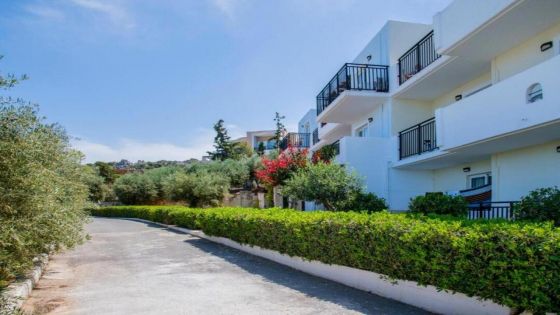 Semiramis Village Hotel 4*